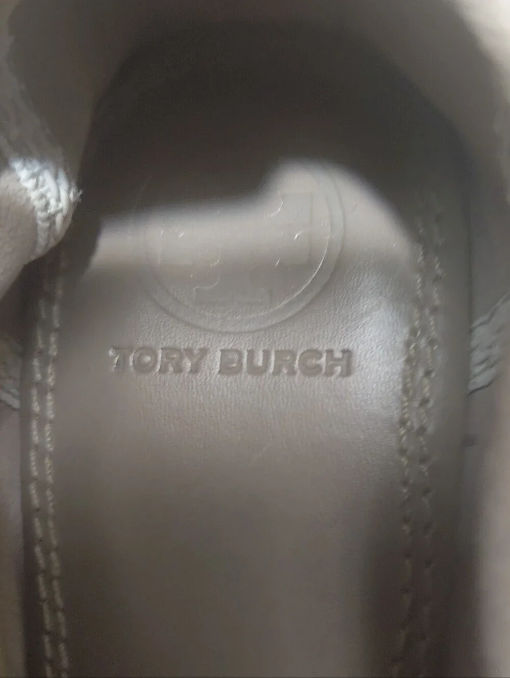 Tory Burch Classic Neutral Beige Suede Ballet Flats Soze 8.5